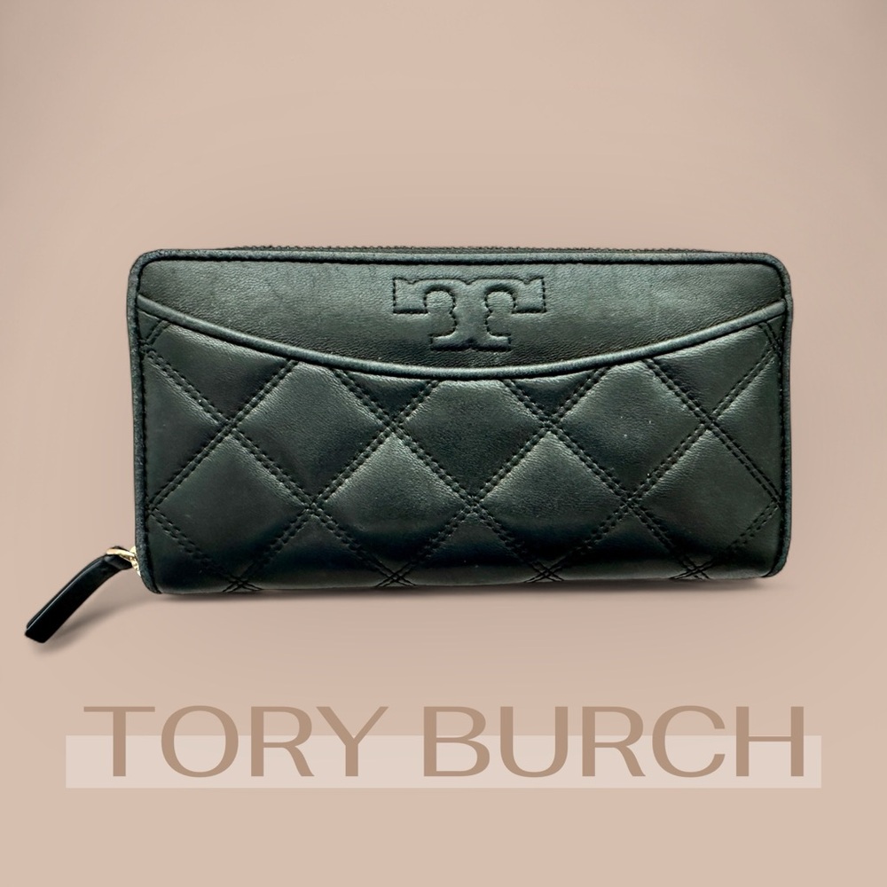 Authentic Tory Burch Savannah Continental Black Quilted Zip Wallet Women’s